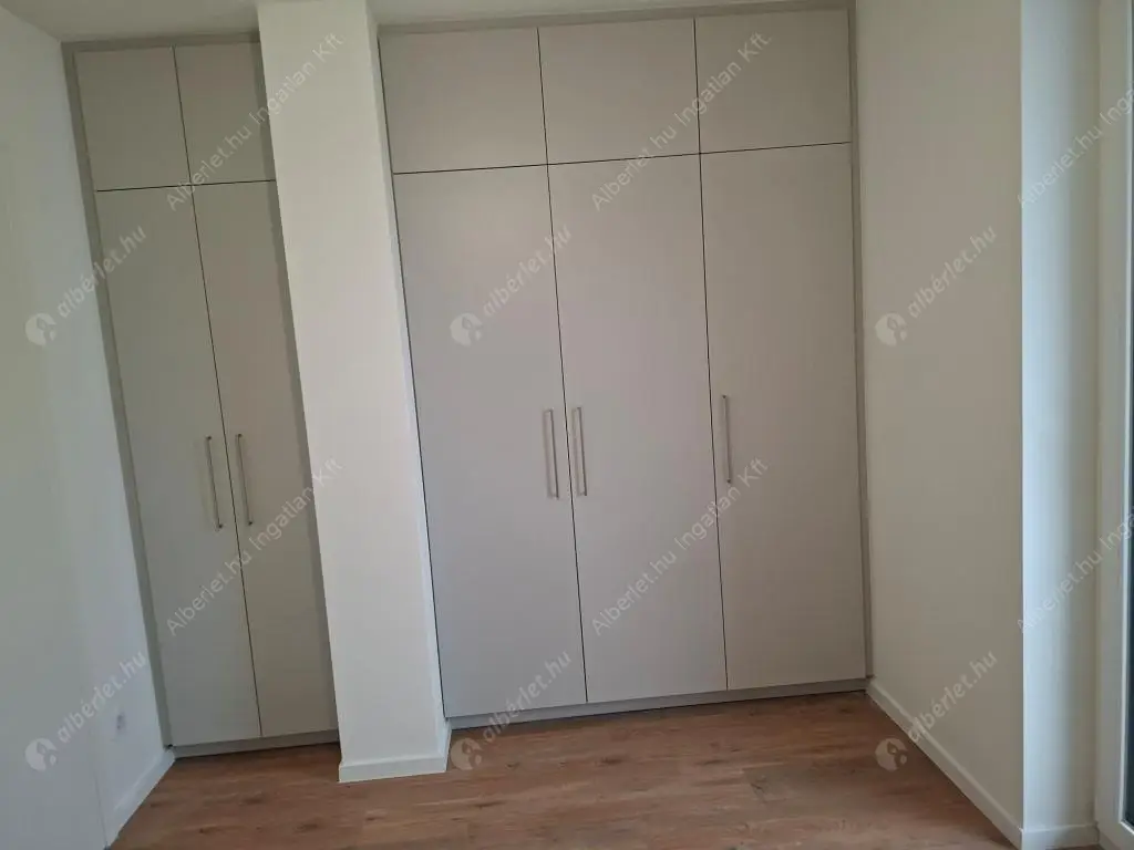 Kiadó albérlet 640000 Ft/hó áron: Budapest, XIII. kerület  Szabolcs utca. Mérete: 82 nm, 4 szobás | Alberlet.hu - 6586461