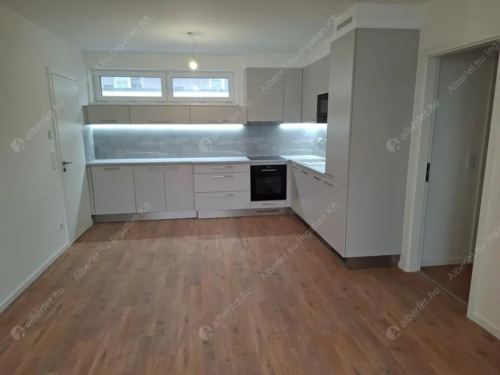 Kiadó albérlet 610000 Ft/hó áron: Budapest, XIII. kerület  Szabolcs utca. Mérete: 82 nm, 4 szobás | Alberlet.hu - 6591692