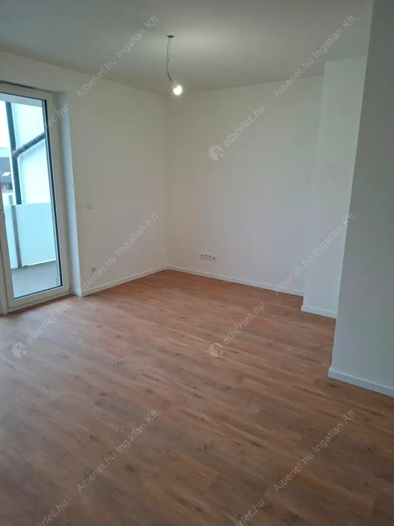 Kiadó albérlet 610000 Ft/hó áron: Budapest, XIII. kerület  Szabolcs utca. Mérete: 82 nm, 4 szobás | Alberlet.hu - 6591698