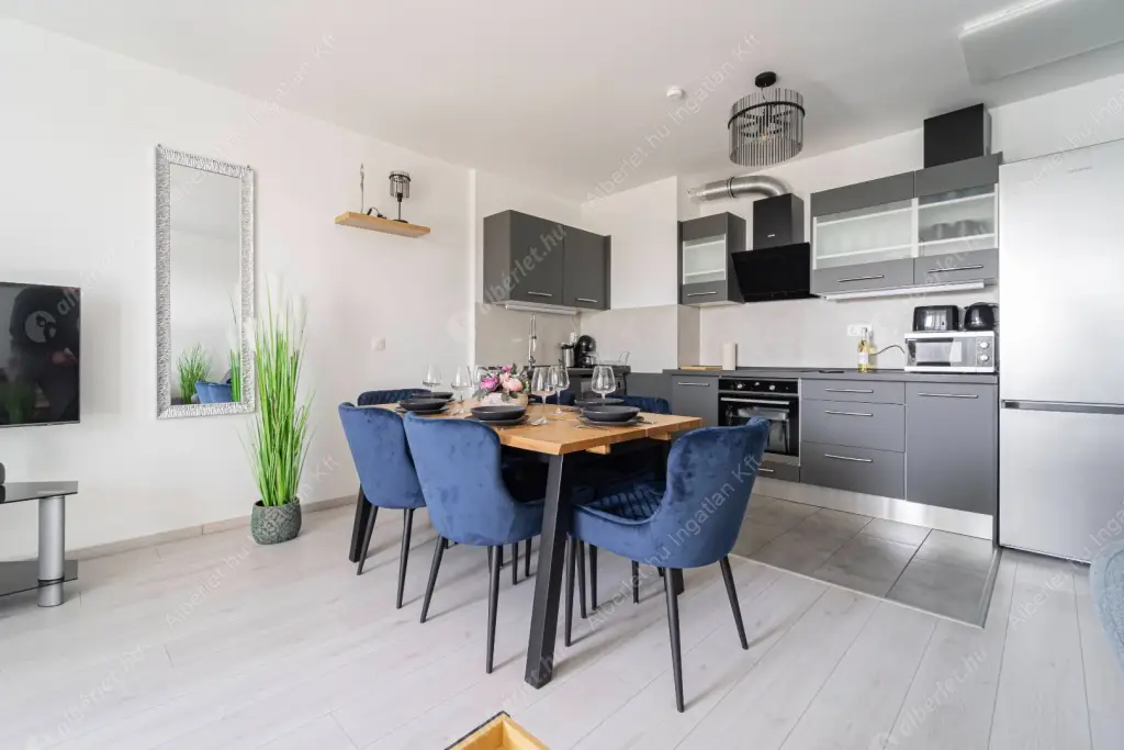 Kiadó albérlet 570000 Ft/hó áron: Budapest, XIII. kerület  Szabolcs utca. Mérete: 89 nm, 4 szobás | Alberlet.hu - 6549951