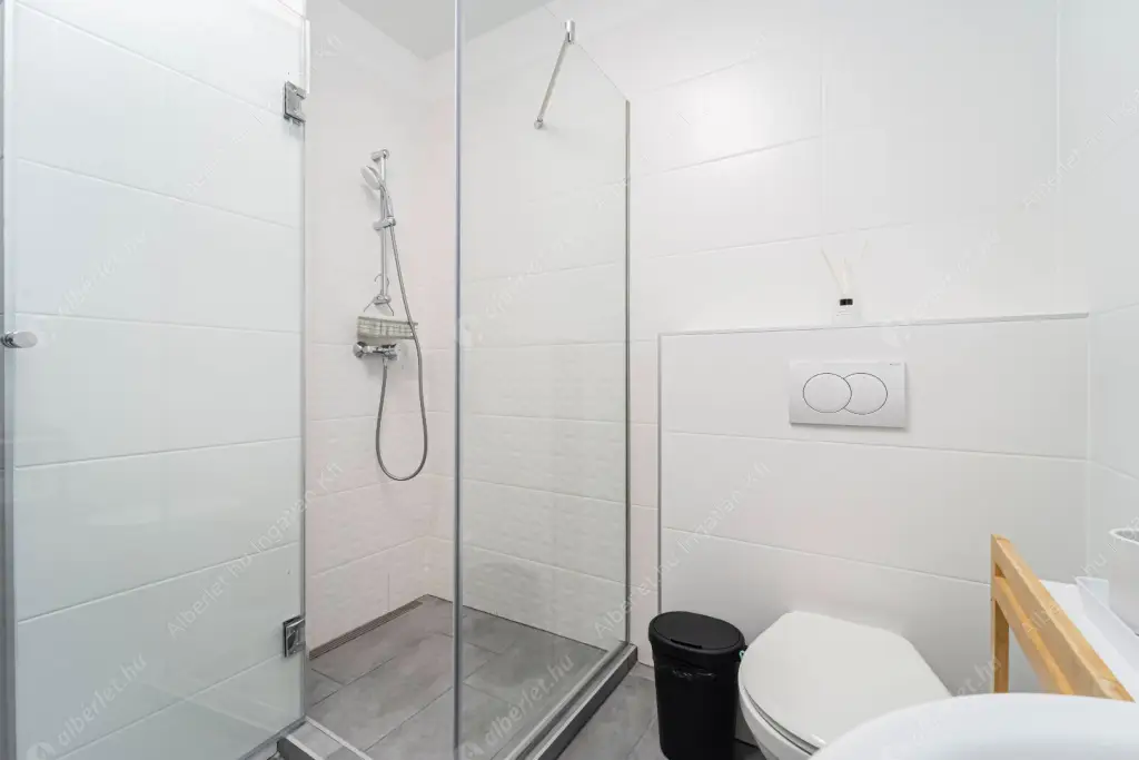 Kiadó albérlet 570000 Ft/hó áron: Budapest, XIII. kerület  Szabolcs utca. Mérete: 89 nm, 4 szobás | Alberlet.hu - 6549969