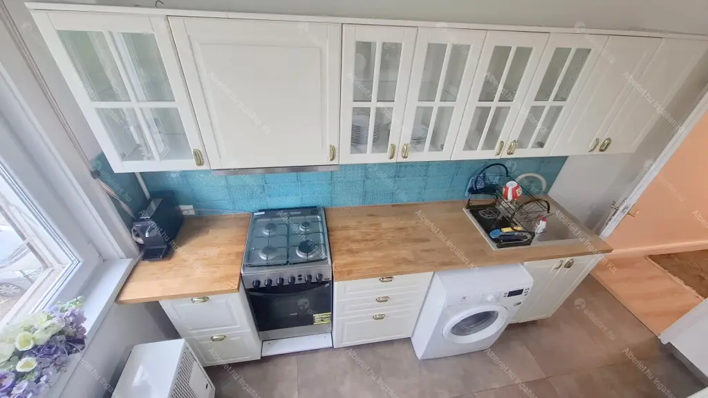 Kiadó albérlet 250000 Ft/hó áron: Budapest, XIII. kerület  Szegedi út. Mérete: 42 nm, 1 szobás | Alberlet.hu - 6693202