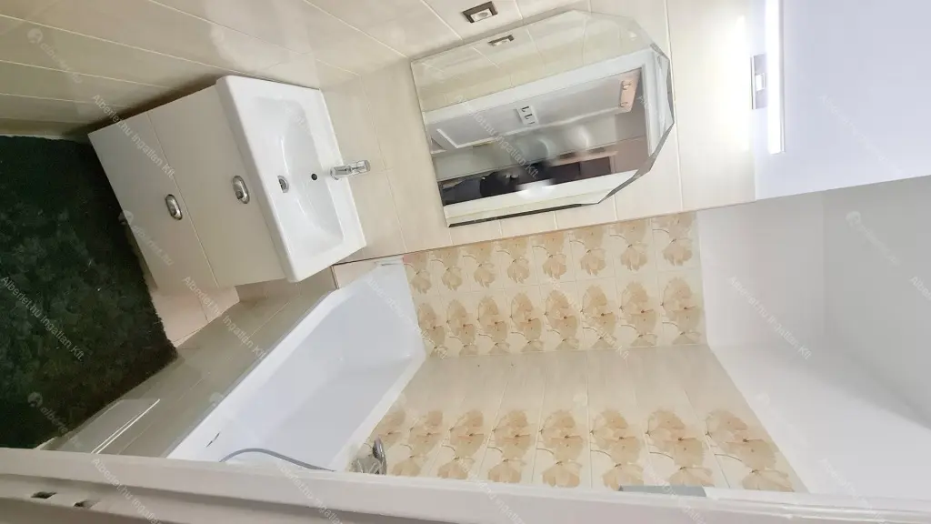 Kiadó albérlet 250000 Ft/hó áron: Budapest, XIII. kerület  Szegedi út. Mérete: 42 nm, 1 szobás | Alberlet.hu - 6693216