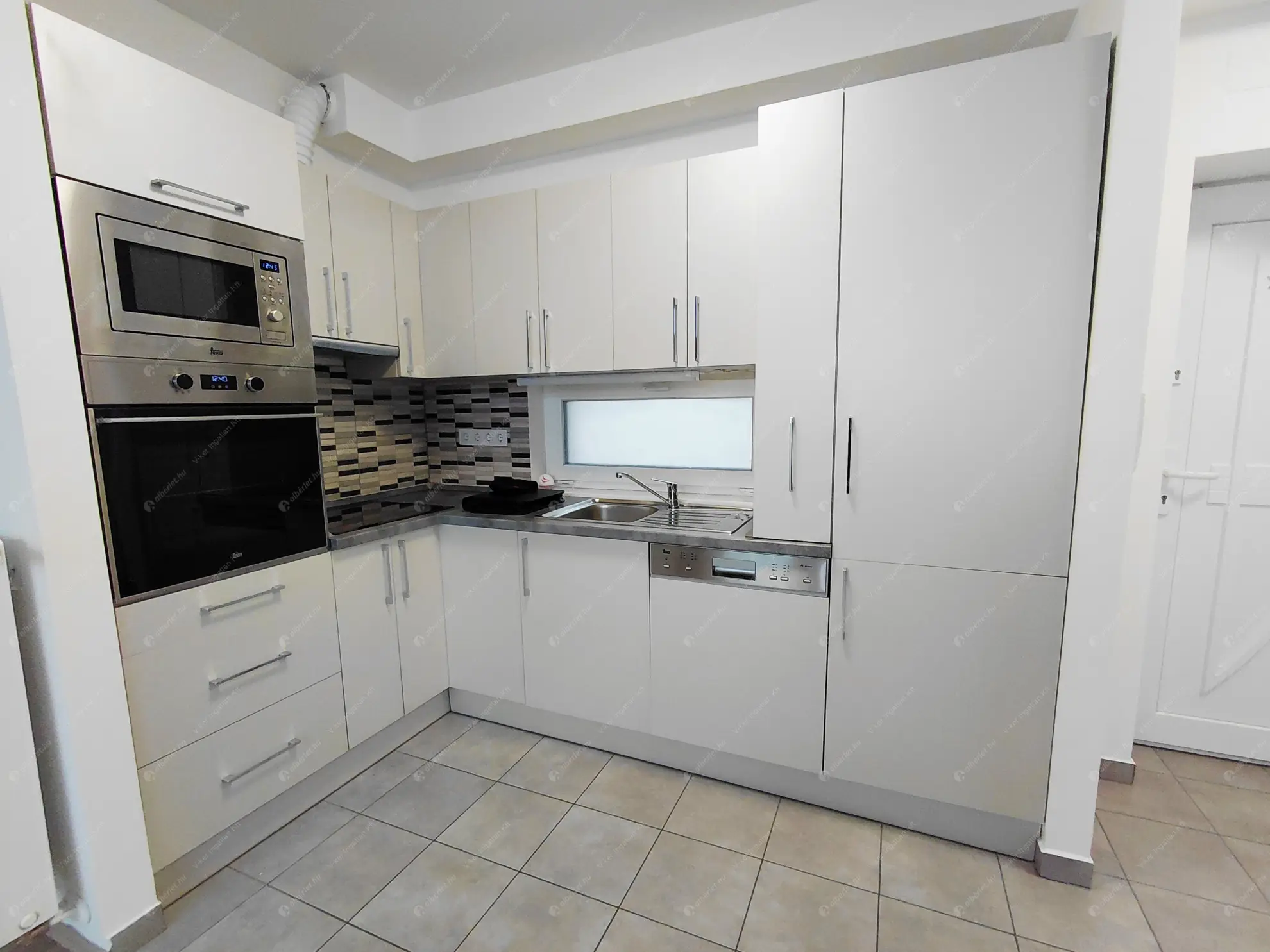 Kiadó albérlet 280000 Ft/hó áron: Budapest, XIII. kerület  Szegedi út. Mérete: 46 nm, 2 szobás | Alberlet.hu - 6596128