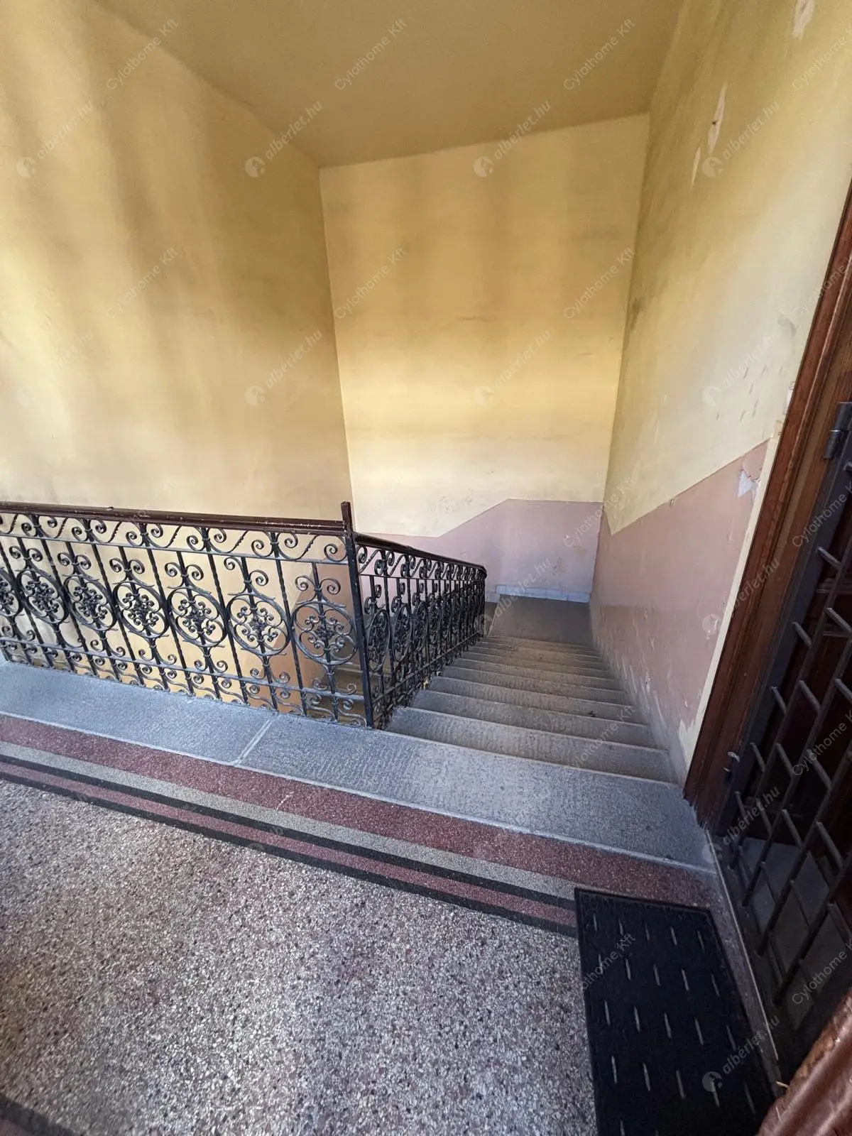 Kiadó albérlet 254000 Ft/hó áron: Budapest, XIII. kerület  Szent István körút. Mérete: 65 nm, 2 szobás | Alberlet.hu - 6481299