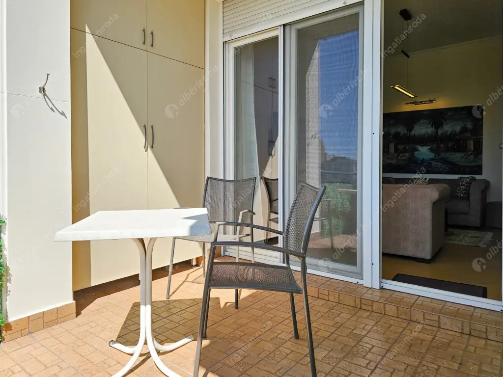 Kiadó albérlet 576000 Ft/hó áron: Budapest, XIII. kerület  Szent István park. Mérete: 113 nm, 3 szobás | Alberlet.hu - 6547563