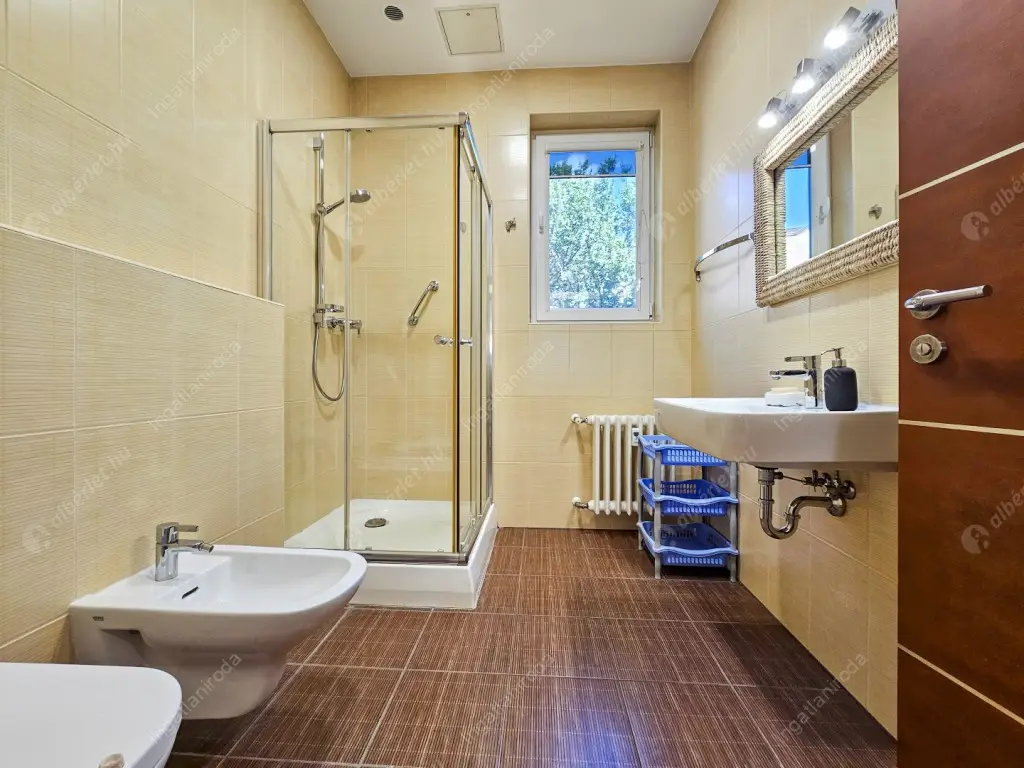 Kiadó albérlet 576000 Ft/hó áron: Budapest, XIII. kerület  Szent István park. Mérete: 113 nm, 3 szobás | Alberlet.hu - 6547575