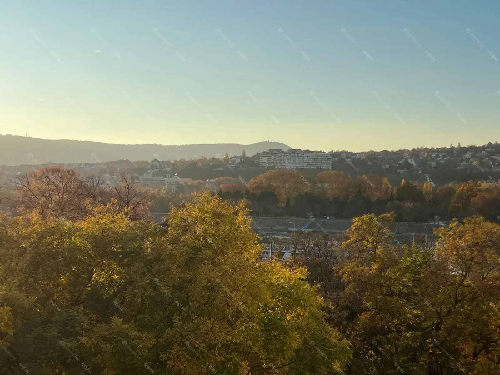 Kiadó albérlet 205000 Ft/hó áron: Budapest, XIII. kerület  Szent István park. Mérete: 35 nm, 1 szobás | Alberlet.hu - 6667072