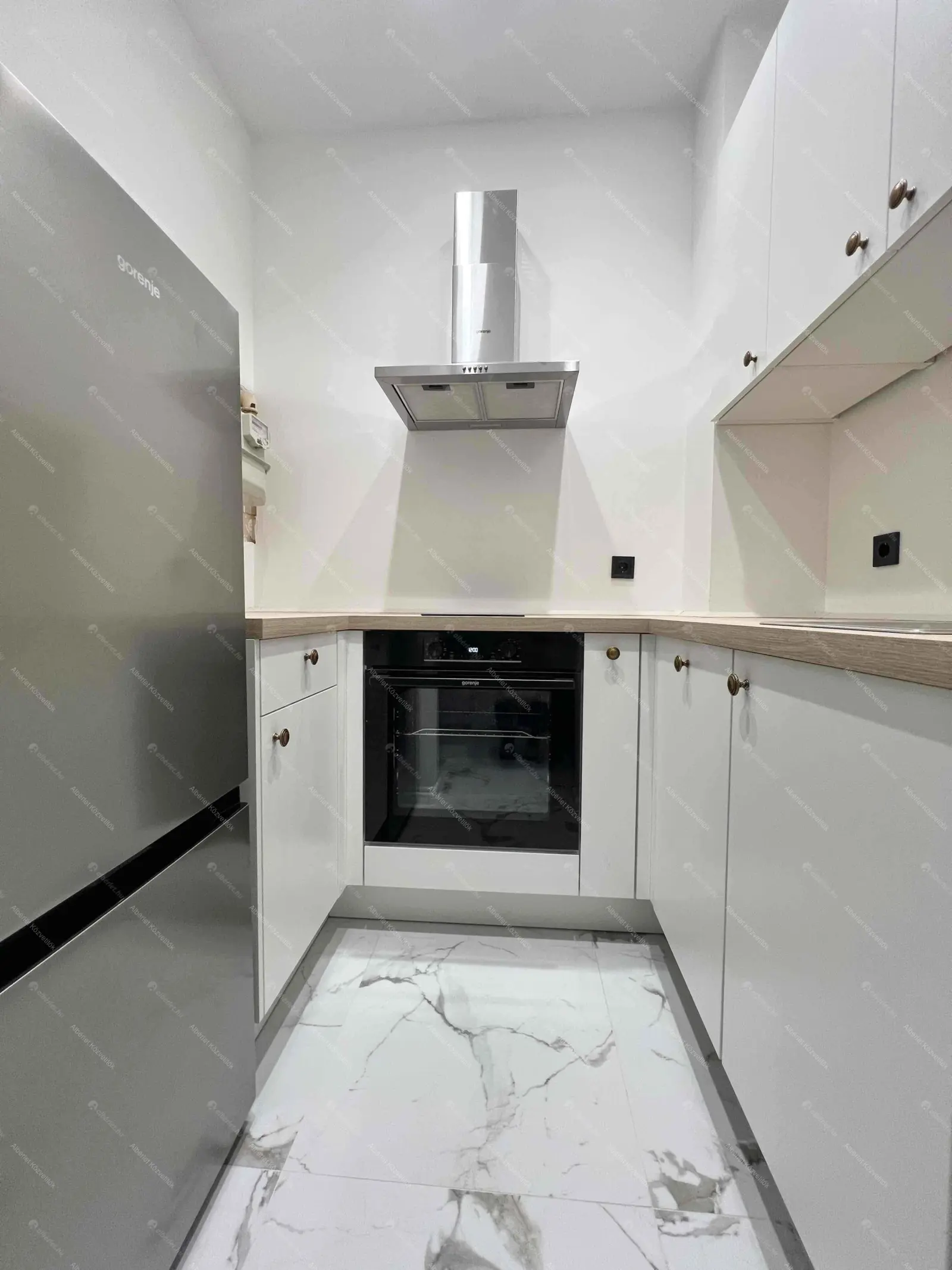 Kiadó albérlet 210000 Ft/hó áron: Budapest, XIII. kerület  Szent László út. Mérete: 35 nm, 1 szobás | Alberlet.hu - 6665110