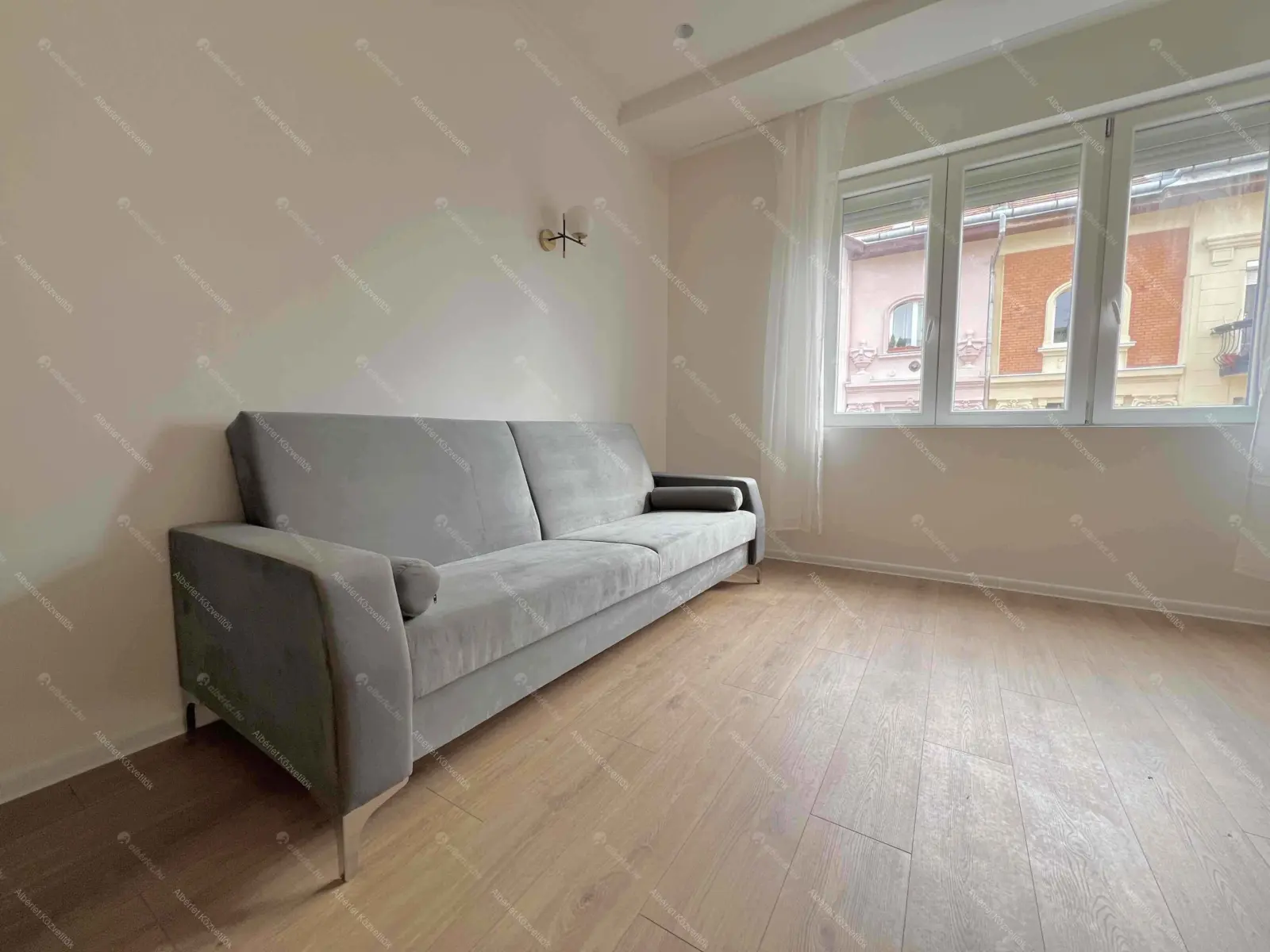 Kiadó albérlet 210000 Ft/hó áron: Budapest, XIII. kerület  Szent László út. Mérete: 35 nm, 1 szobás | Alberlet.hu - 6665118