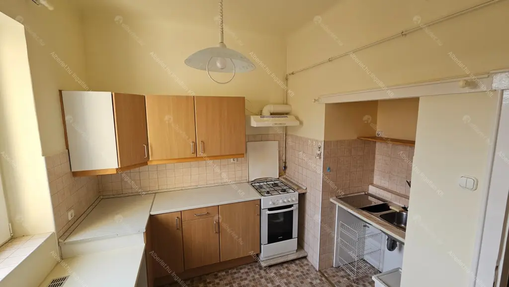 Kiadó albérlet 220000 Ft/hó áron: Budapest, XIII. kerület  Szent László út. Mérete: 40 nm, 1 szobás | Alberlet.hu - 6695627