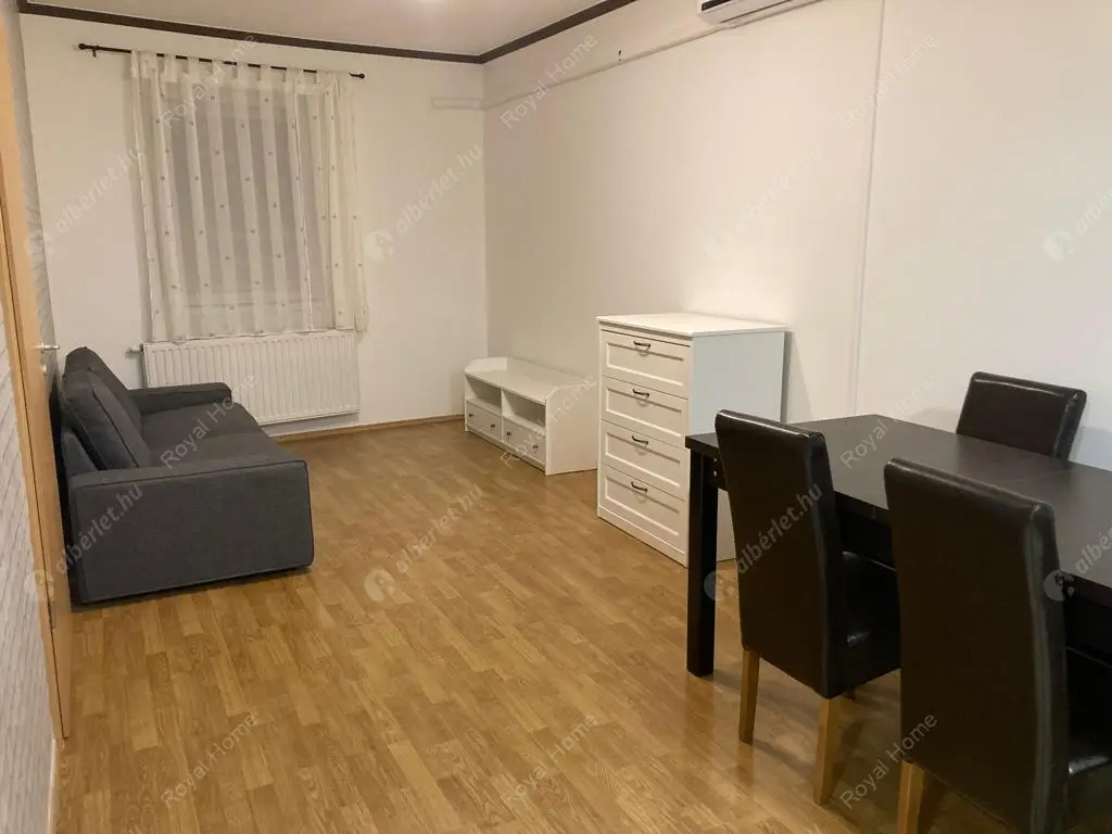 Kiadó albérlet 235000 Ft/hó áron: Budapest, XIII. kerület  Szent László út. Mérete: 45 nm, 1 szobás | Alberlet.hu - 6144382