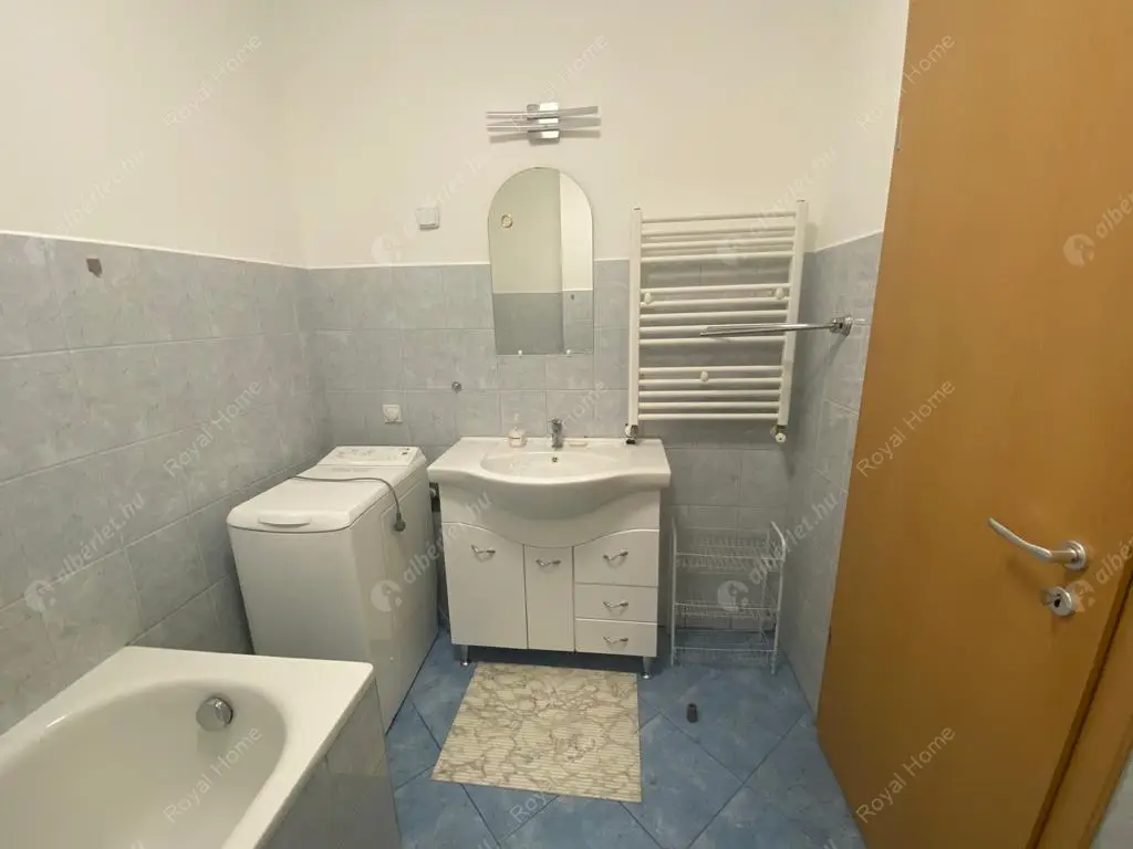 Kiadó albérlet 235000 Ft/hó áron: Budapest, XIII. kerület  Szent László út. Mérete: 45 nm, 1 szobás | Alberlet.hu - 6144384