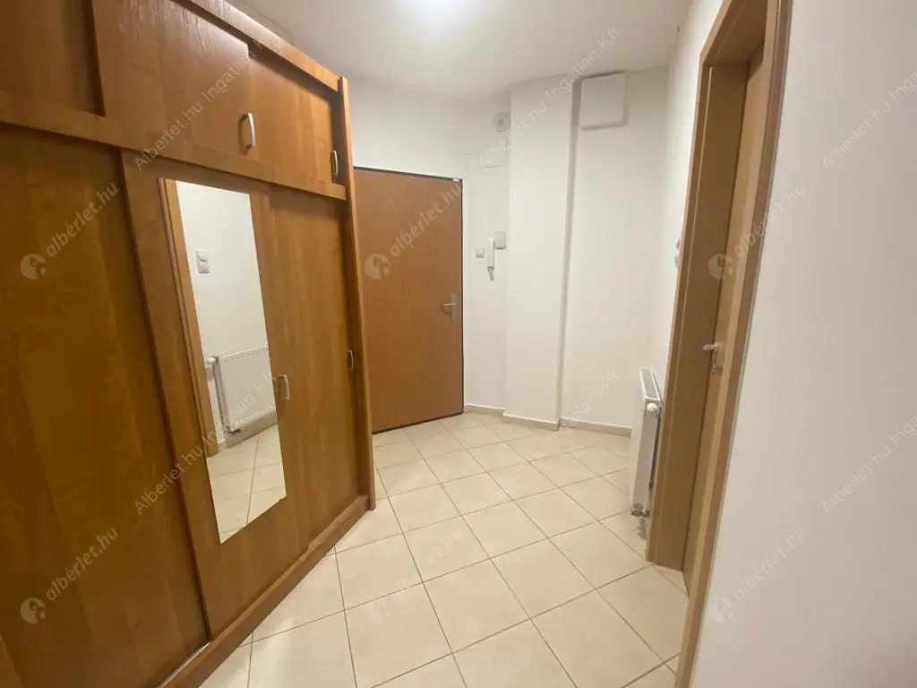 Kiadó albérlet 235000 Ft/hó áron: Budapest, XIII. kerület  Szent László út. Mérete: 45 nm, 1 szobás | Alberlet.hu - 6586975