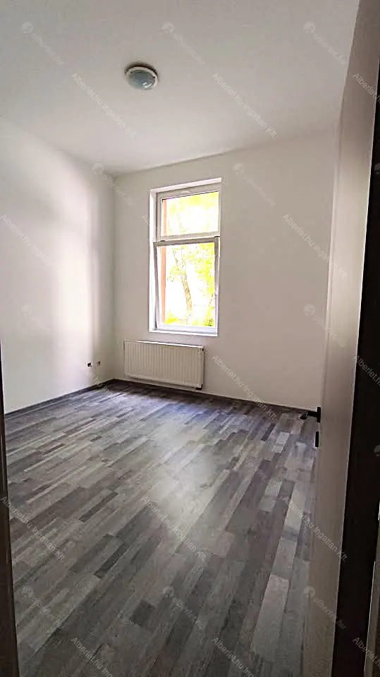 Kiadó albérlet 260000 Ft/hó áron: Budapest, XIII. kerület  Szent László út. Mérete: 57 nm, 1 szobás | Alberlet.hu - 6697195