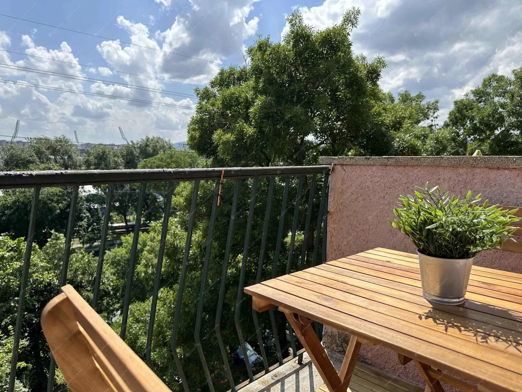 Kiadó albérlet 170000 Ft/hó áron: Budapest, XIII. kerület  Tahi utca. Mérete: 33 nm, 1 szobás | Alberlet.hu - 6550821