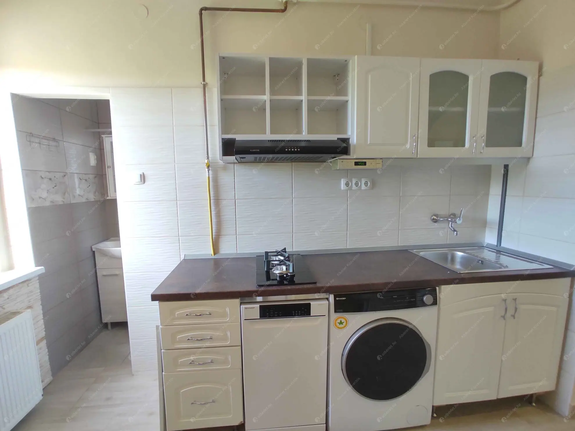 Kiadó albérlet 170000 Ft/hó áron: Budapest, XIII. kerület  Tahi utca. Mérete: 33 nm, 1 szobás | Alberlet.hu - 6595325