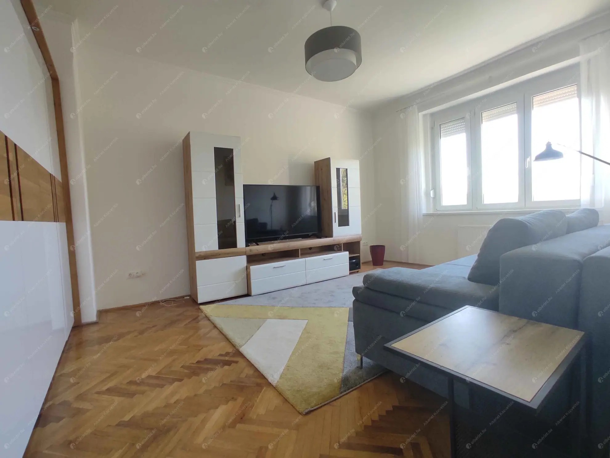 Kiadó albérlet 170000 Ft/hó áron: Budapest, XIII. kerület  Tahi utca. Mérete: 33 nm, 1 szobás | Alberlet.hu - 6595337