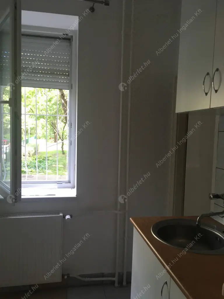 Kiadó albérlet 190000 Ft/hó áron: Budapest, XIII. kerület  Tahi utca. Mérete: 38 nm, 1 szobás | Alberlet.hu - 6575663