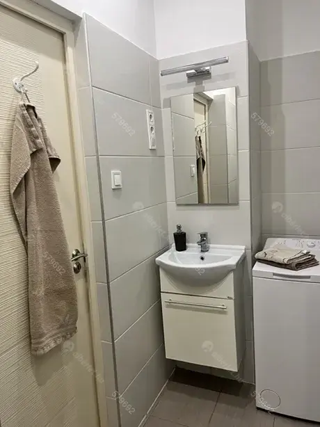 Kiadó albérlet 200000 Ft/hó áron: Budapest, XIII. kerület  Tahi utca. Mérete: 40 nm, 1 szobás | Alberlet.hu - 6663611