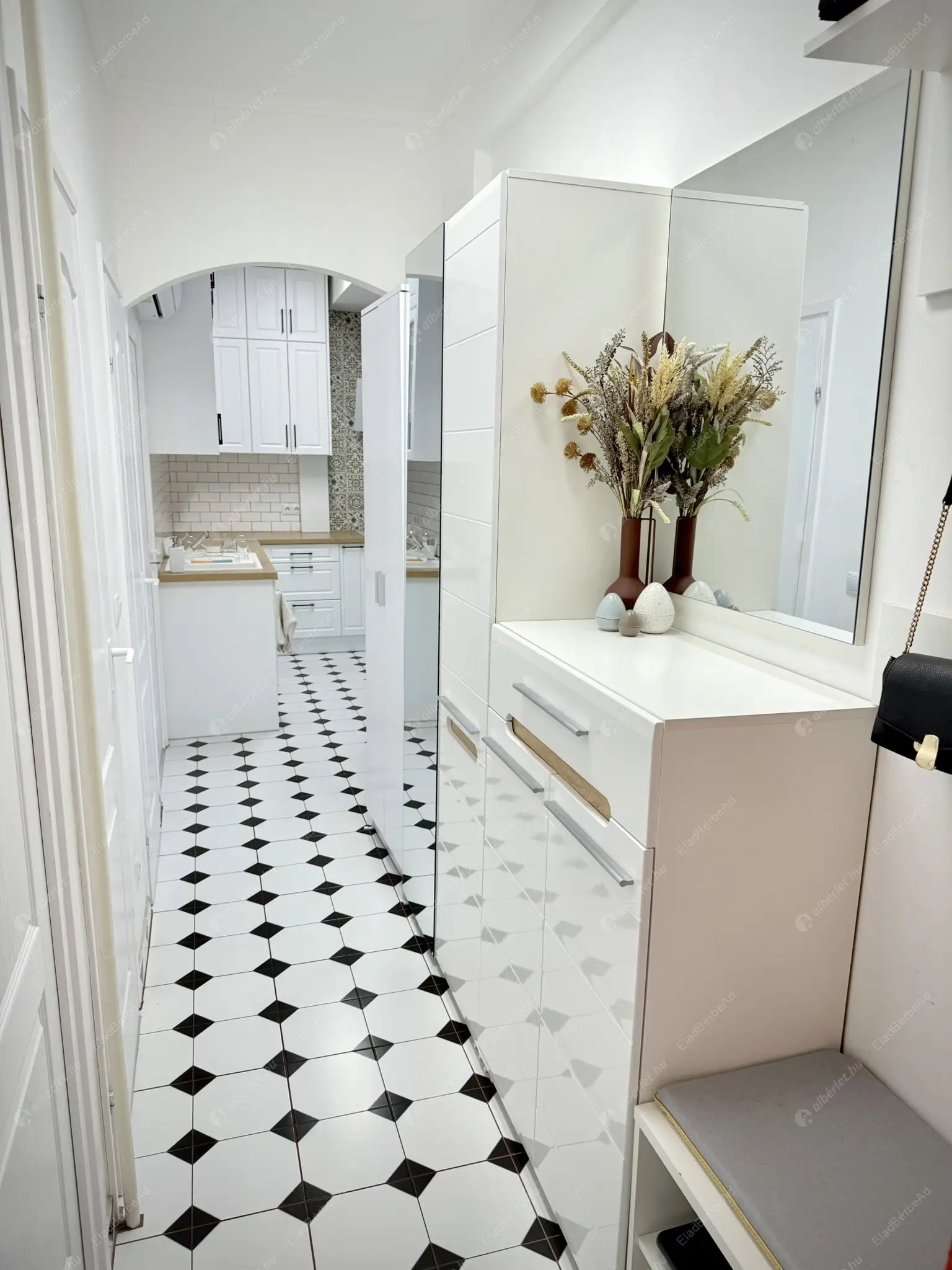 Kiadó albérlet 330000 Ft/hó áron: Budapest, XIII. kerület  Tahi utca. Mérete: 58 nm, 2 szobás | Alberlet.hu - 6599016