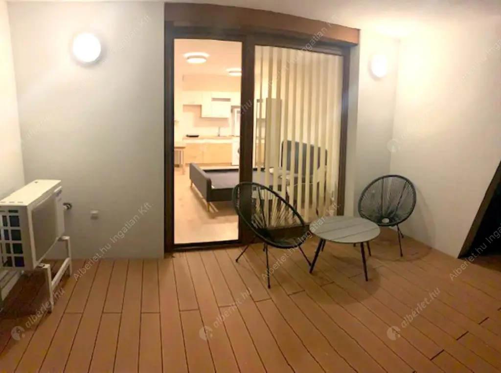 Kiadó albérlet 265000 Ft/hó áron: Budapest, XIII. kerület  Taksony utca. Mérete: 35 nm, 1 szobás | Alberlet.hu - 6624136