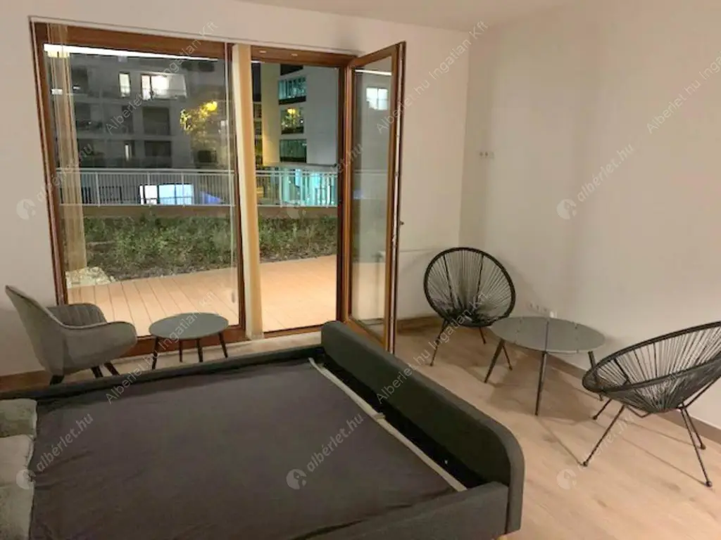 Kiadó albérlet 265000 Ft/hó áron: Budapest, XIII. kerület  Taksony utca. Mérete: 35 nm, 1 szobás | Alberlet.hu - 6624140