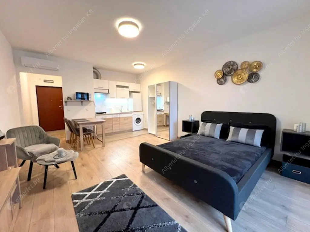 Kiadó albérlet 265000 Ft/hó áron: Budapest, XIII. kerület  Taksony utca. Mérete: 35 nm, 1 szobás | Alberlet.hu - 6638419