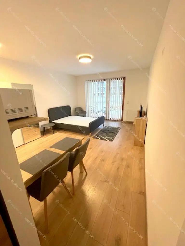 Kiadó albérlet 265000 Ft/hó áron: Budapest, XIII. kerület  Taksony utca. Mérete: 35 nm, 1 szobás | Alberlet.hu - 6652581