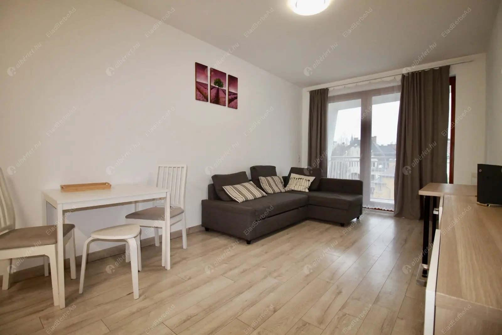 Kiadó albérlet 305000 Ft/hó áron: Budapest, XIII. kerület  Taksony utca. Mérete: 43 nm, 2 szobás | Alberlet.hu - 6638607