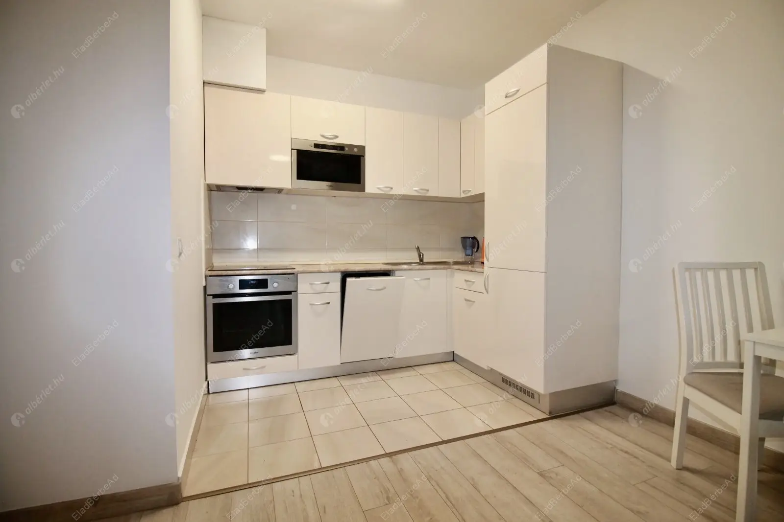 Kiadó albérlet 305000 Ft/hó áron: Budapest, XIII. kerület  Taksony utca. Mérete: 43 nm, 2 szobás | Alberlet.hu - 6638611