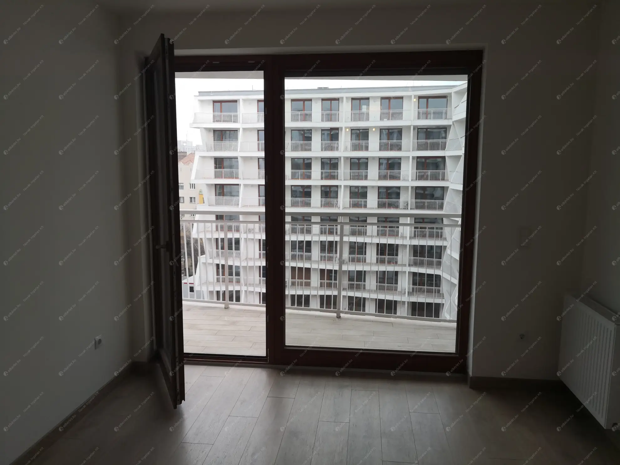 Kiadó albérlet 270000 Ft/hó áron: Budapest, XIII. kerület  Taksony utca. Mérete: 50 nm, 2 szobás | Alberlet.hu - 6562107