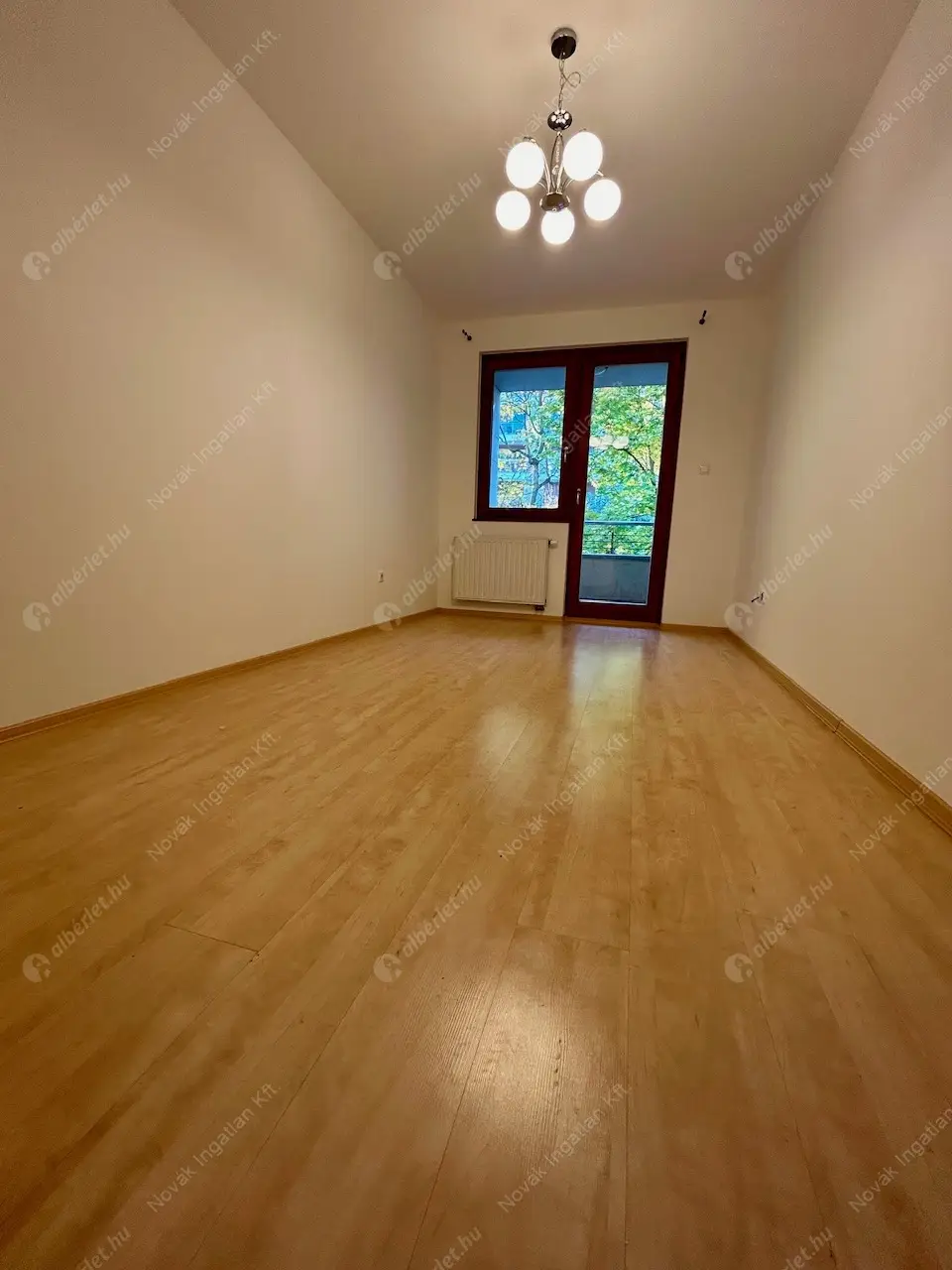 Kiadó albérlet 260000 Ft/hó áron: Budapest, XIII. kerület  Taksony utca. Mérete: 53 nm, 2 szobás | Alberlet.hu - 6359694