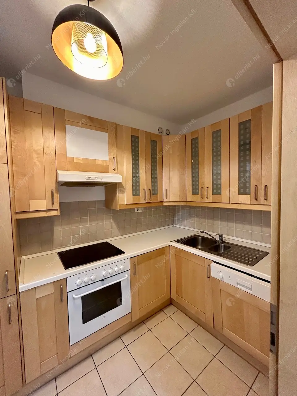 Kiadó albérlet 260000 Ft/hó áron: Budapest, XIII. kerület  Taksony utca. Mérete: 53 nm, 2 szobás | Alberlet.hu - 6359698