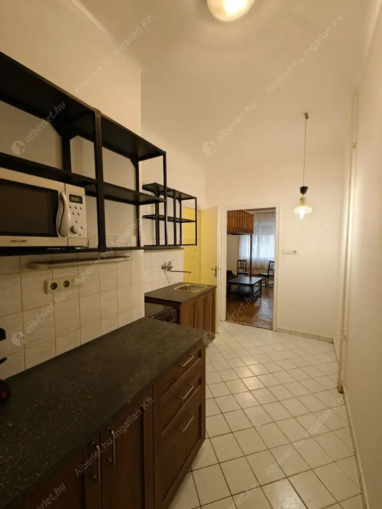 Kiadó albérlet 215000 Ft/hó áron: Budapest, XIII. kerület  Tátra utca. Mérete: 37 nm, 1 szobás | Alberlet.hu - 6590215