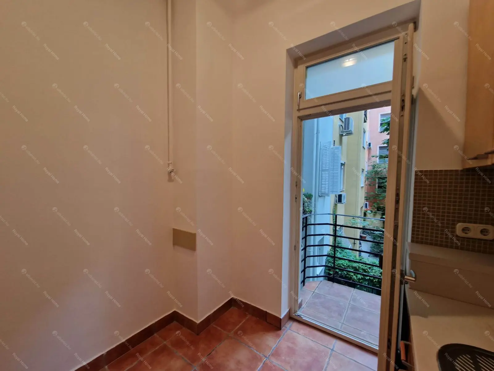 Kiadó albérlet 295000 Ft/hó áron: Budapest, XIII. kerület  Tátra utca. Mérete: 84 nm, 4 szobás | Alberlet.hu - 6001880