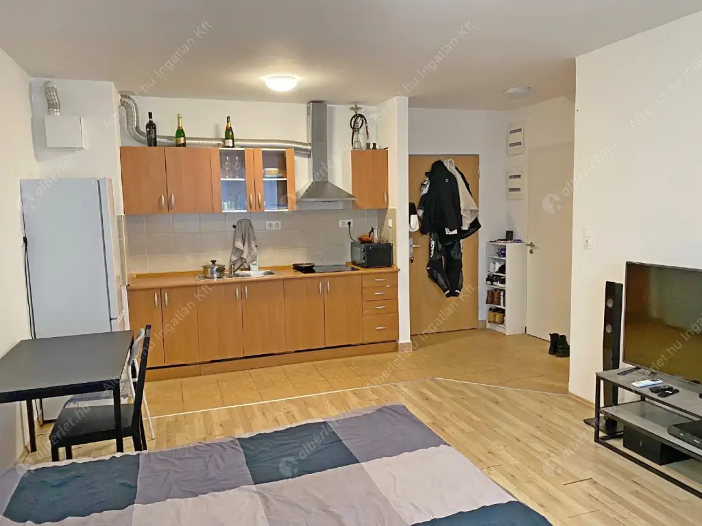 Kiadó albérlet 199000 Ft/hó áron: Budapest, XIII. kerület  Teve utca. Mérete: 33 nm, 1 szobás | Alberlet.hu - 6606867