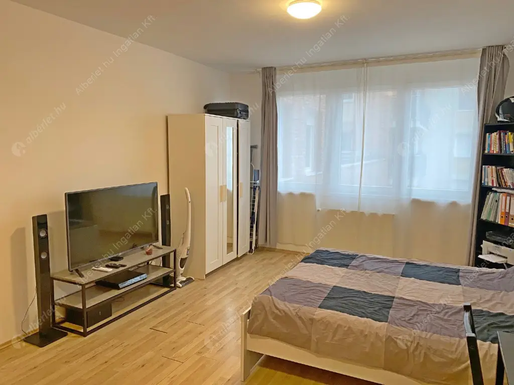 Kiadó albérlet 199000 Ft/hó áron: Budapest, XIII. kerület  Teve utca. Mérete: 33 nm, 1 szobás | Alberlet.hu - 6606876