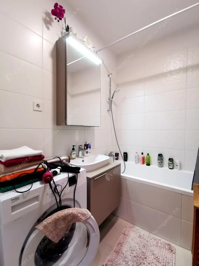 Kiadó albérlet 385000 Ft/hó áron: Budapest, XIII. kerület  Teve utca. Mérete: 72 nm, 3 szobás | Alberlet.hu - 6583147