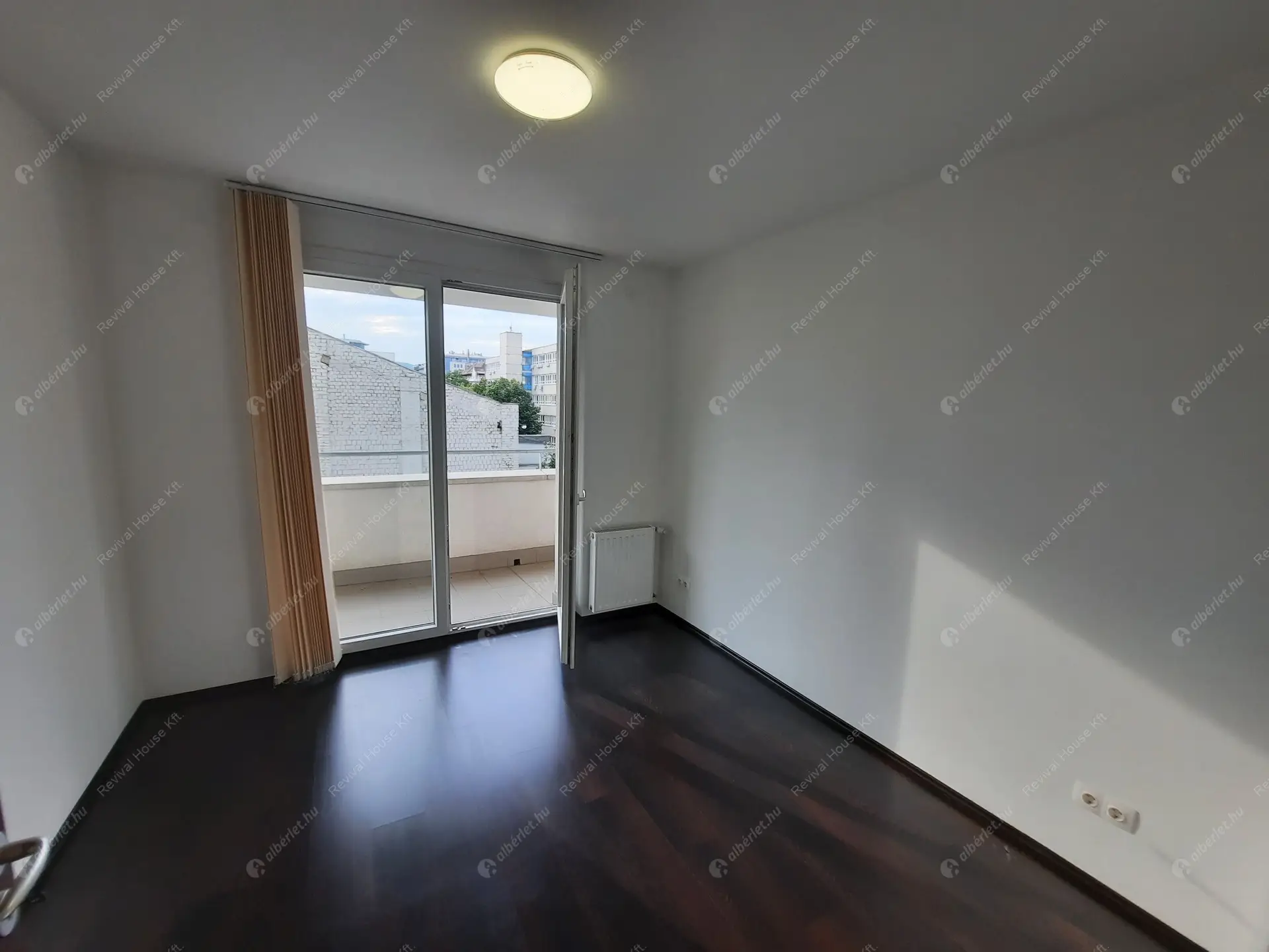 Kiadó albérlet 460000 Ft/hó áron: Budapest, XIII. kerület  Teve utca. Mérete: 78 nm, 2 szobás | Alberlet.hu - 5760033