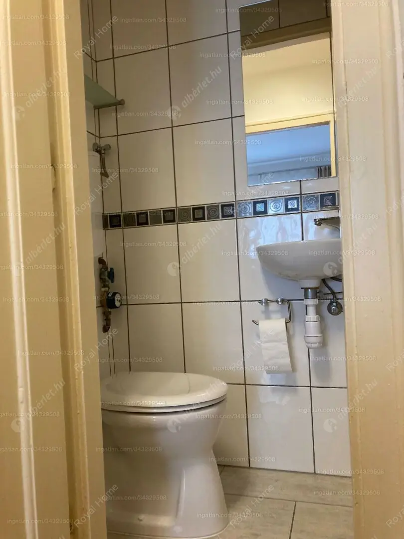 Kiadó albérlet 199000 Ft/hó áron: Budapest, XIII. kerület  Thurzó utca. Mérete: 32 nm, 1 szobás | Alberlet.hu - 6372341