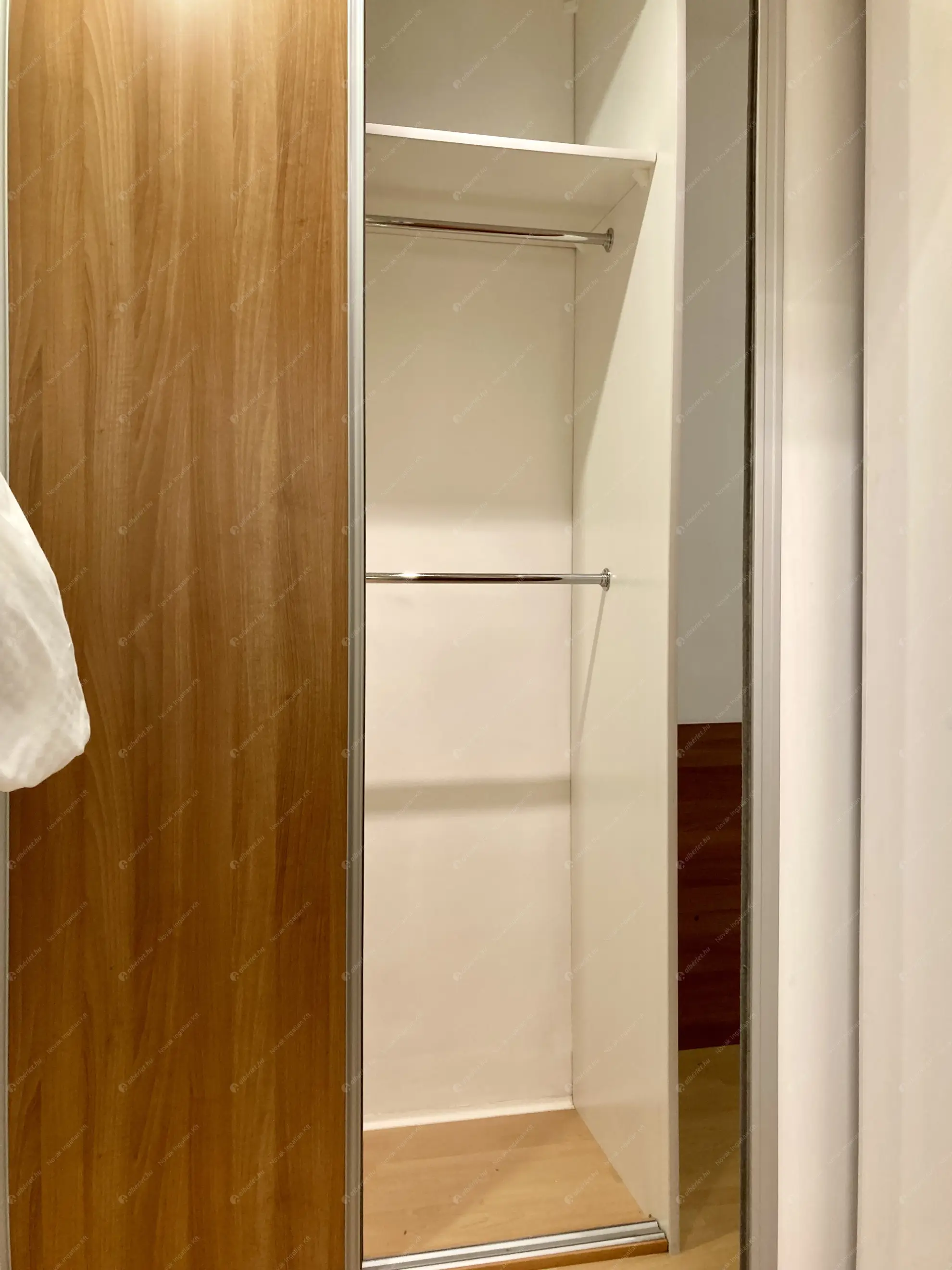 Kiadó albérlet 200000 Ft/hó áron: Budapest, XIII. kerület  Thurzó utca. Mérete: 40 nm, 1 szobás | Alberlet.hu - 6594972