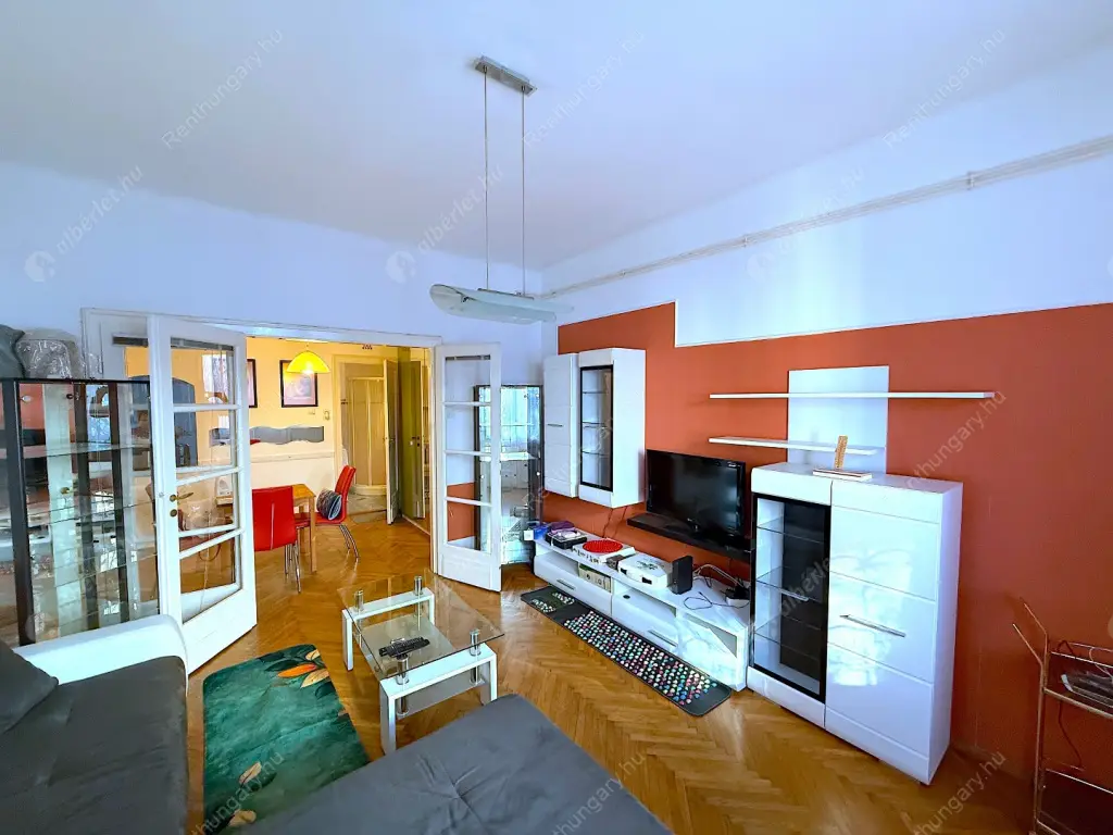 Kiadó albérlet 260000 Ft/hó áron: Budapest, XIII. kerület  Thurzó utca. Mérete: 46 nm, 2 szobás | Alberlet.hu - 6584450