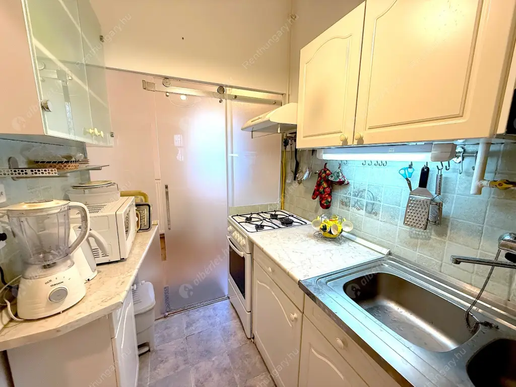 Kiadó albérlet 260000 Ft/hó áron: Budapest, XIII. kerület  Thurzó utca. Mérete: 46 nm, 2 szobás | Alberlet.hu - 6584451