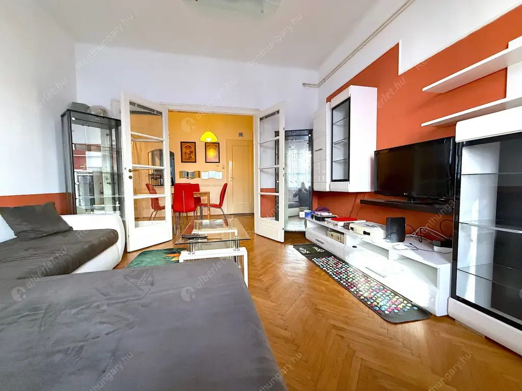 Kiadó albérlet 260000 Ft/hó áron: Budapest, XIII. kerület  Thurzó utca. Mérete: 46 nm, 2 szobás | Alberlet.hu - 6584455