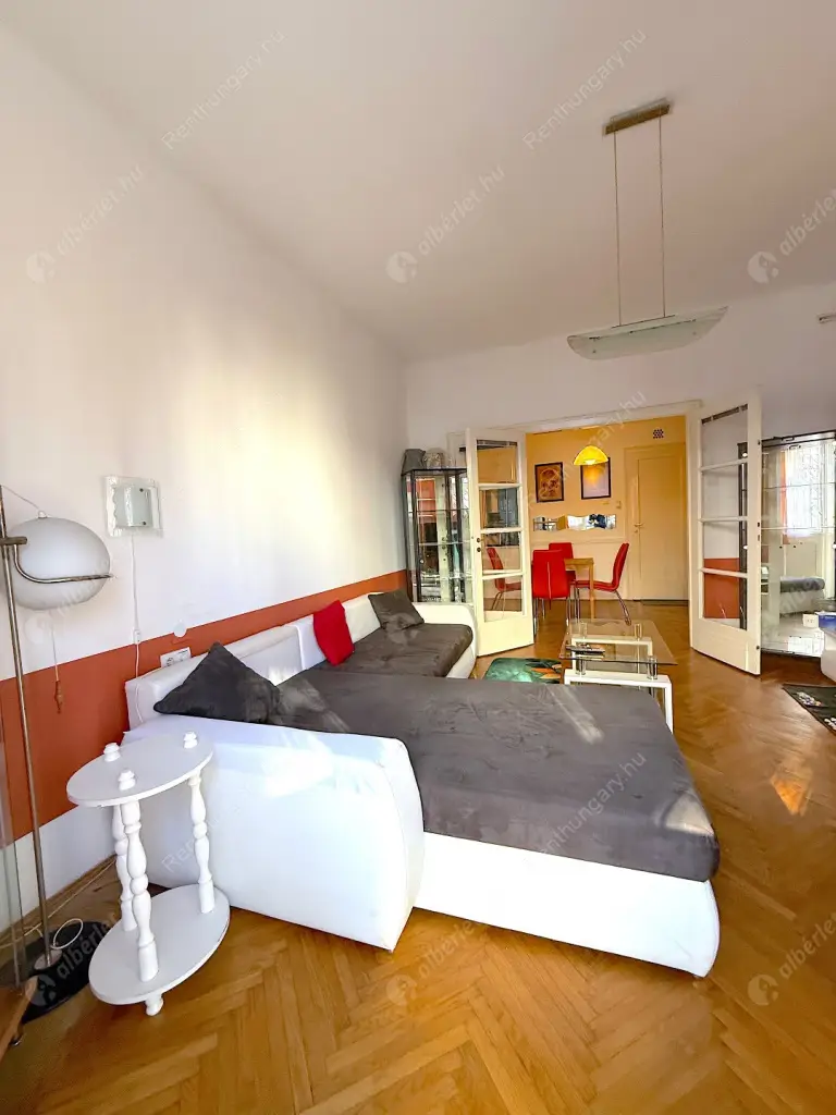 Kiadó albérlet 260000 Ft/hó áron: Budapest, XIII. kerület  Thurzó utca. Mérete: 46 nm, 2 szobás | Alberlet.hu - 6584457