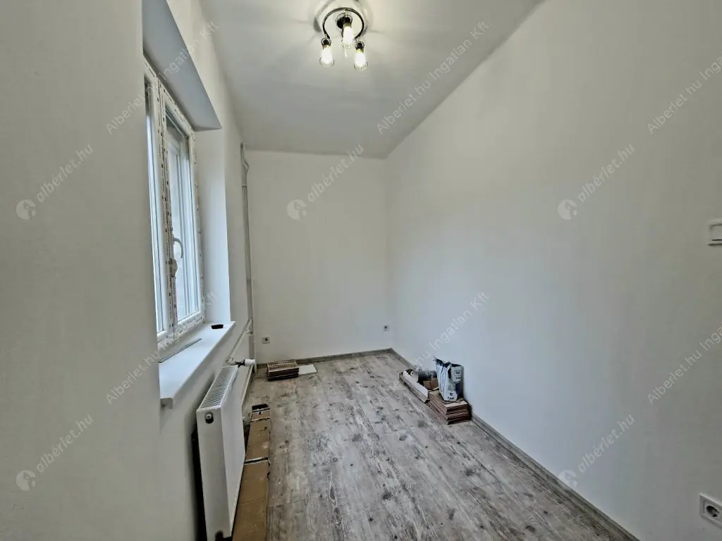 Kiadó albérlet 240000 Ft/hó áron: Budapest, XIII. kerület  Tomori köz. Mérete: 41 nm, 2 szobás | Alberlet.hu - 6579802