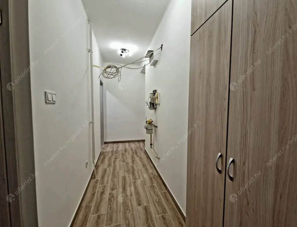 Kiadó albérlet 240000 Ft/hó áron: Budapest, XIII. kerület  Tomori köz. Mérete: 41 nm, 2 szobás | Alberlet.hu - 6579807