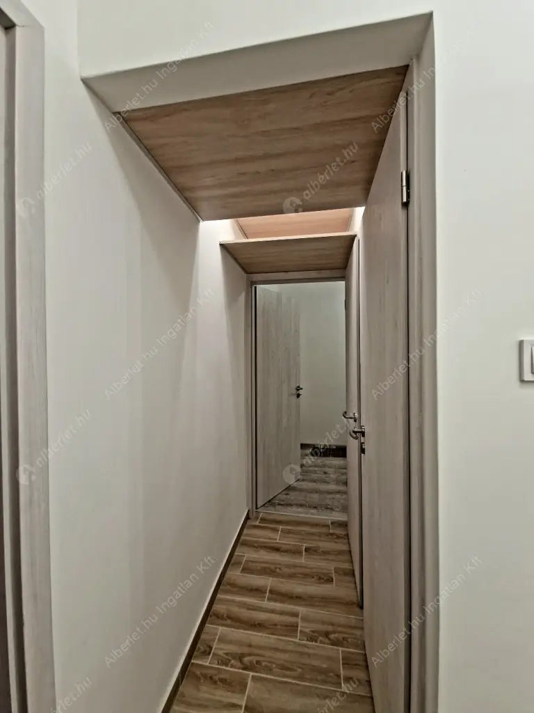 Kiadó albérlet 240000 Ft/hó áron: Budapest, XIII. kerület  Tomori köz. Mérete: 41 nm, 2 szobás | Alberlet.hu - 6579808