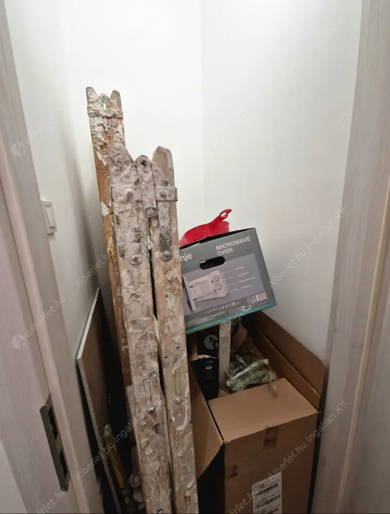 Kiadó albérlet 240000 Ft/hó áron: Budapest, XIII. kerület  Tomori köz. Mérete: 41 nm, 2 szobás | Alberlet.hu - 6579809